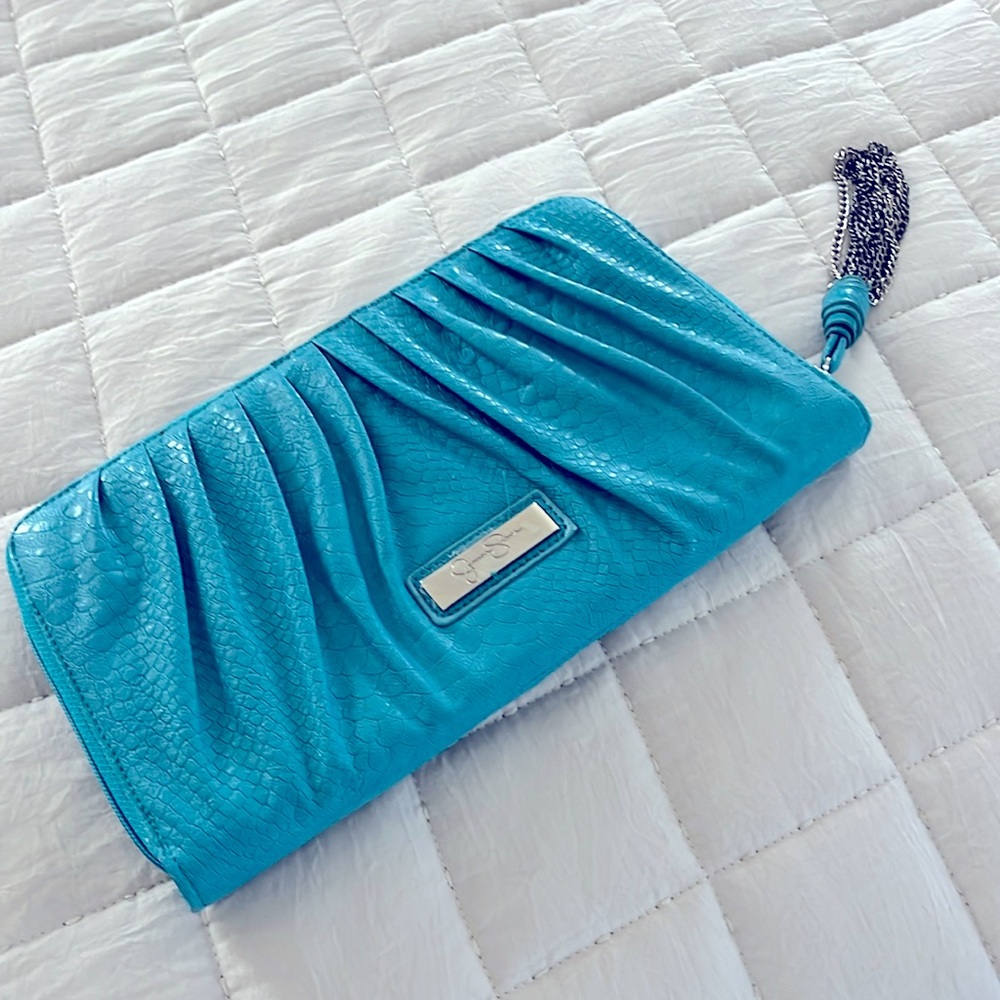 Jessica Simpson clutch new